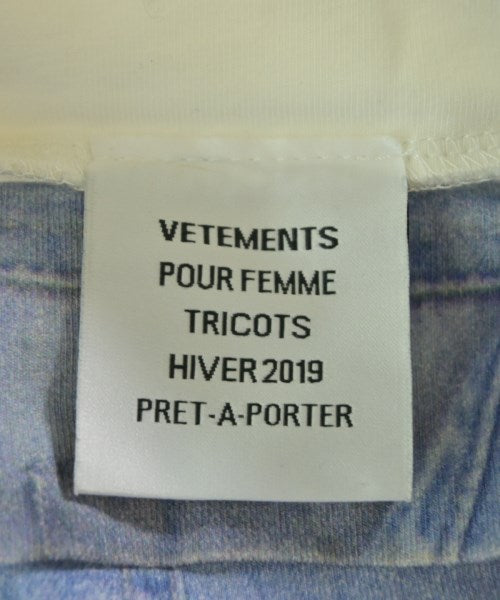 VETEMENTS เสื้อยืด/เสื้อท็อปส์