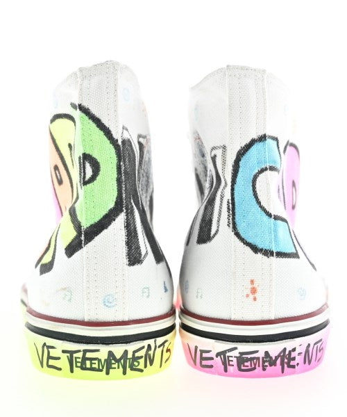 VETEMENTS รองเท้าผ้าใบ