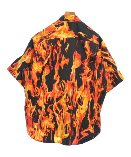 VETEMENTS เสื้อลำลอง