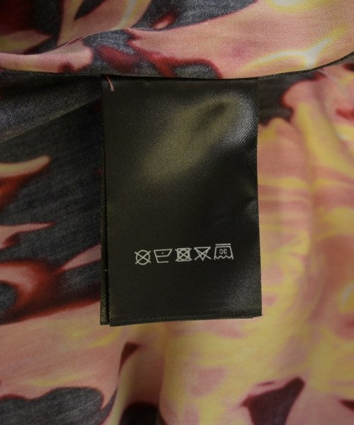 VETEMENTS เสื้อลำลอง