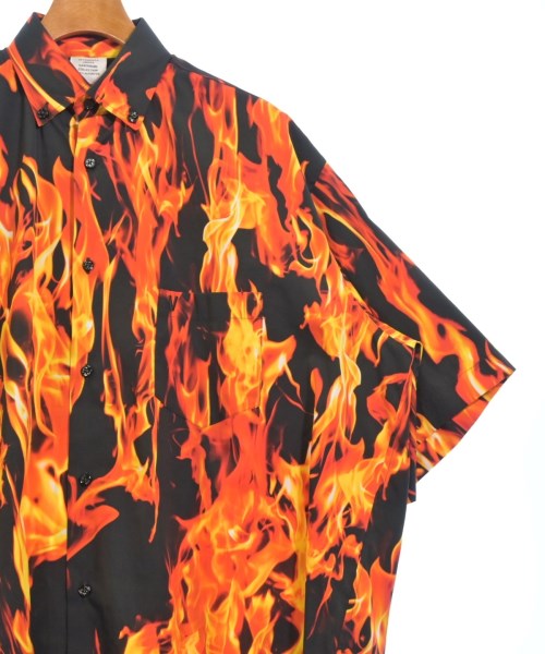 VETEMENTS เสื้อลำลอง