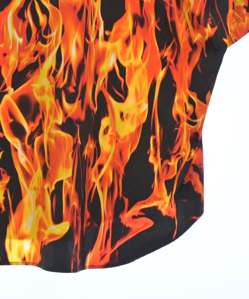 VETEMENTS เสื้อลำลอง