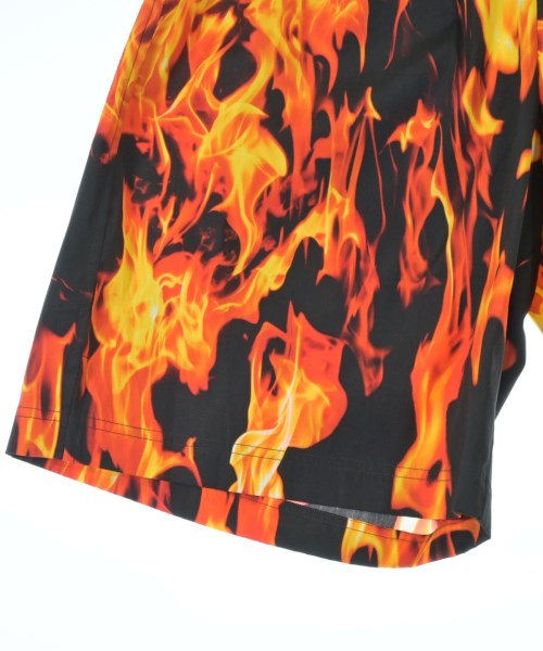 VETEMENTS กางเกงขาสั้น