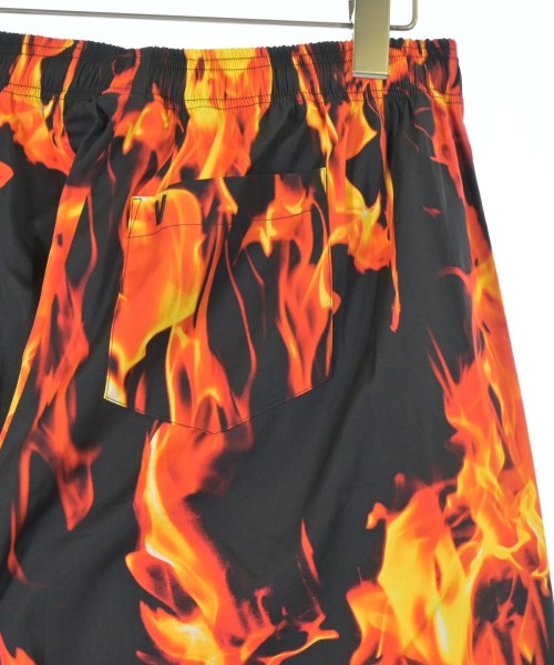 VETEMENTS กางเกงขาสั้น