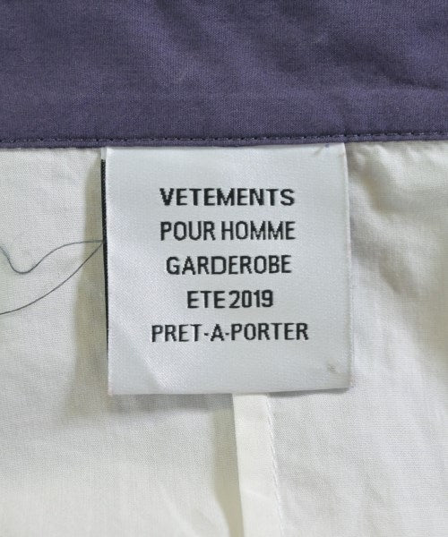 VETEMENTS เสื้อลำลอง