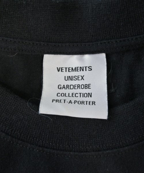 VETEMENTS เสื้อยืด/เสื้อท็อปส์