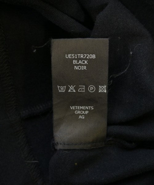 VETEMENTS เสื้อยืด/เสื้อท็อปส์