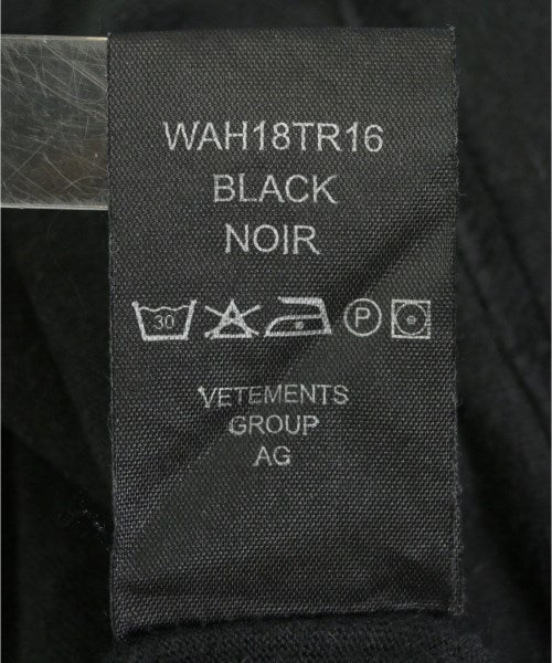 VETEMENTS เสื้อยืด/เสื้อท็อปส์