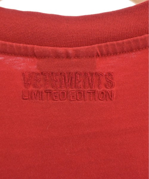 VETEMENTS เสื้อยืด/เสื้อท็อปส์