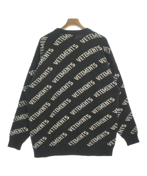 VETEMENTS เสื้อกันหนาว