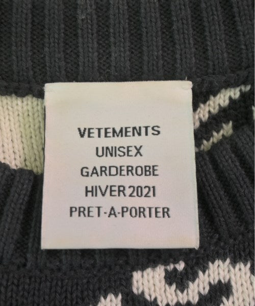 VETEMENTS เสื้อกันหนาว