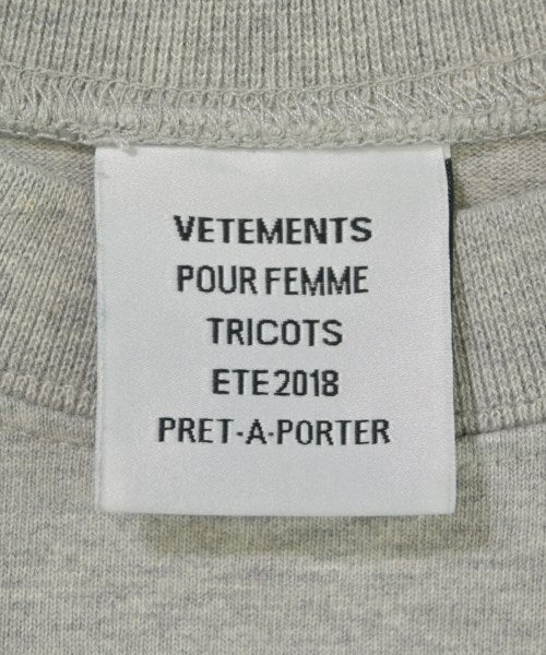 VETEMENTS เสื้อยืด/เสื้อท็อปส์