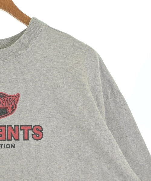 VETEMENTS เสื้อยืด/เสื้อท็อปส์