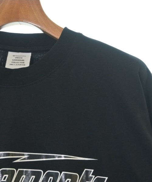 VETEMENTS เสื้อยืด/เสื้อท็อปส์