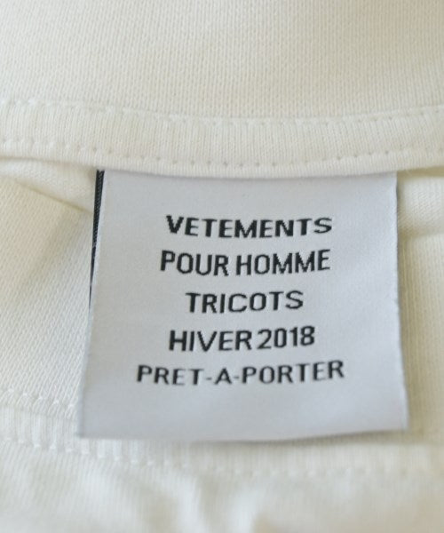 VETEMENTS เสื้อยืด/เสื้อท็อปส์