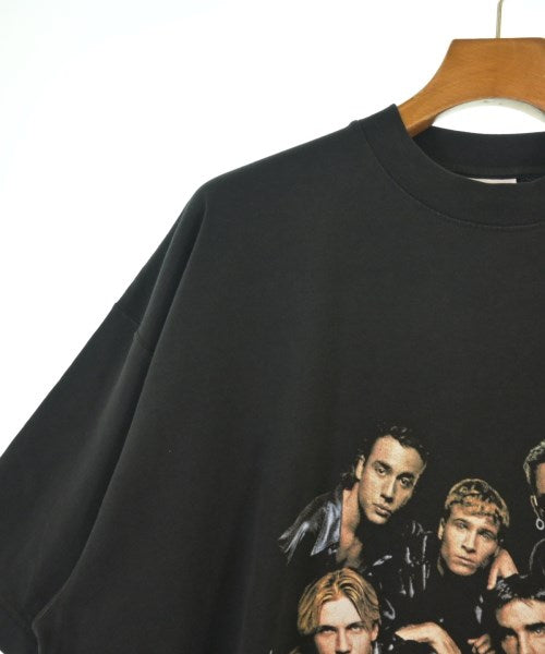 VETEMENTS เสื้อยืด/เสื้อท็อปส์