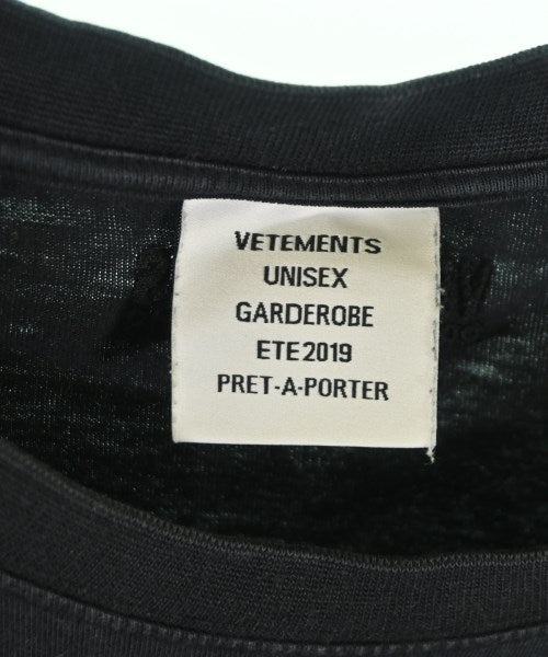 VETEMENTS เสื้อยืด/เสื้อท็อปส์