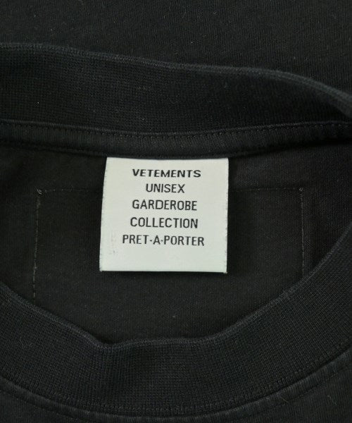 VETEMENTS เสื้อยืด/เสื้อท็อปส์