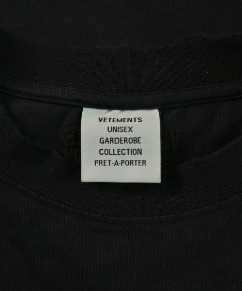 VETEMENTS เสื้อยืด/เสื้อท็อปส์