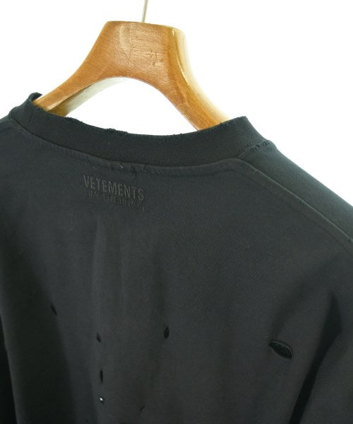 VETEMENTS เสื้อยืด/เสื้อท็อปส์