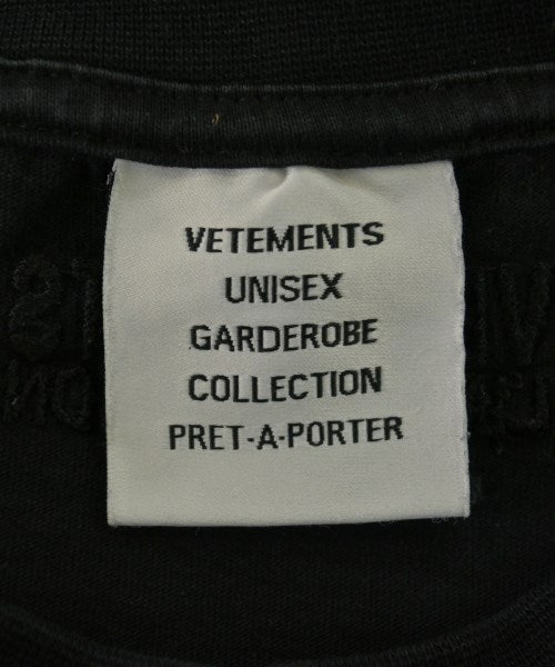VETEMENTS เสื้อยืด/เสื้อท็อปส์
