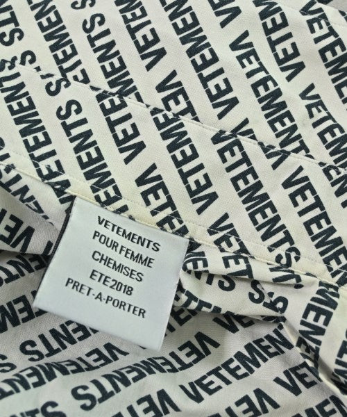 VETEMENTS เสื้อลำลอง