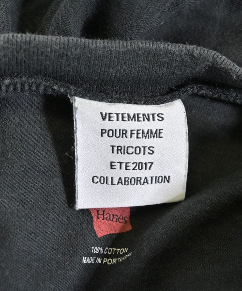 VETEMENTS เสื้อยืด/เสื้อท็อปส์