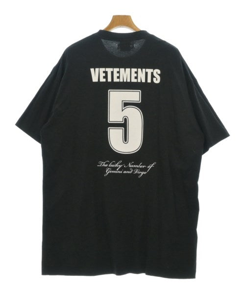 VETEMENTS เสื้อยืด/เสื้อท็อปส์