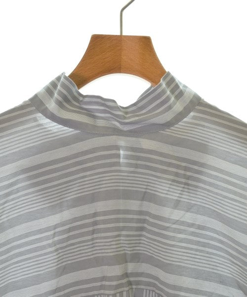 TELA เสื้อสตรี