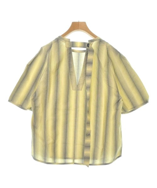 TELA เสื้อสตรี