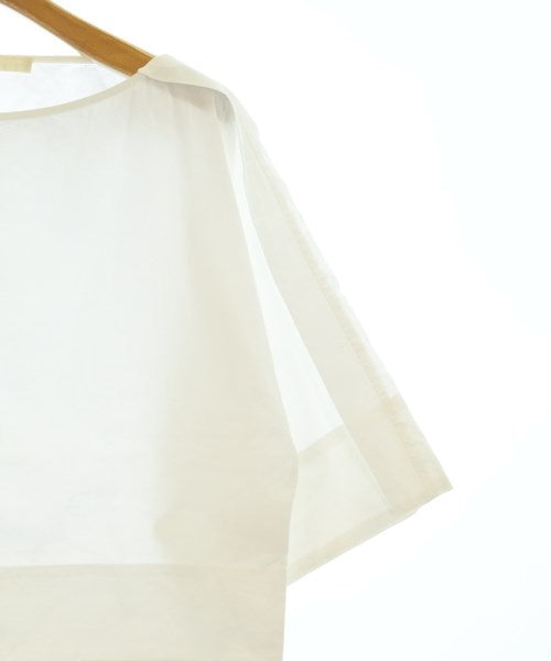 TELA เสื้อลำลอง