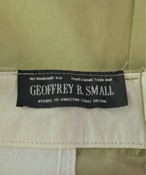 GEOFFREY B. SMALL ชิโน่