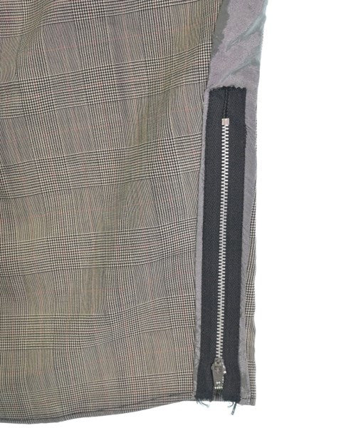 GEOFFREY B. SMALL กระโปรงยาวถึงเข่า