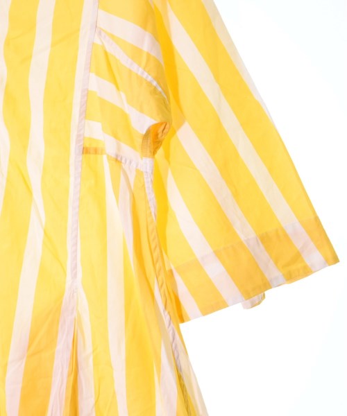 Thierry Colson ชุดเดรส