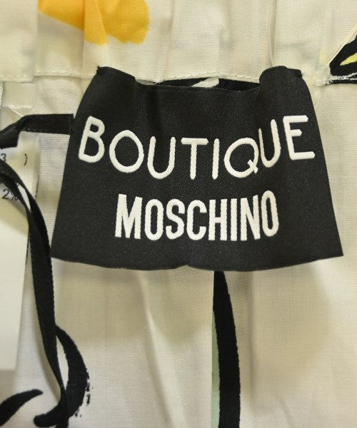BOUTIQUE MOSCHINO กระโปรงยาวถึงเข่า
