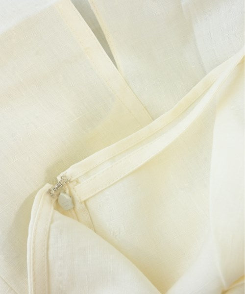 JACQUEMUS กระโปรงยาวถึงเข่า