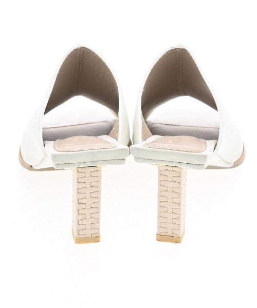 JACQUEMUS รองเท้าแตะ
