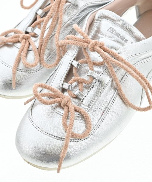 Simone Rocha รองเท้าผ้าใบ