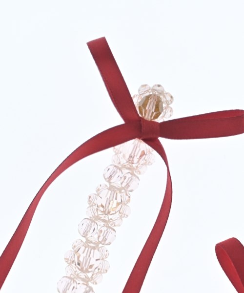 Simone Rocha เจาะ