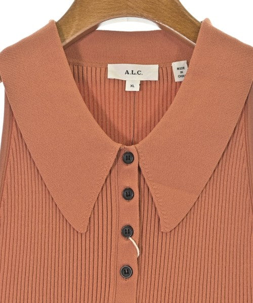 A.L.C. เสื้อแขนกุด
