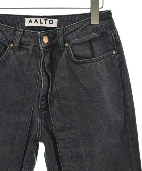 AALTO ยีนส์