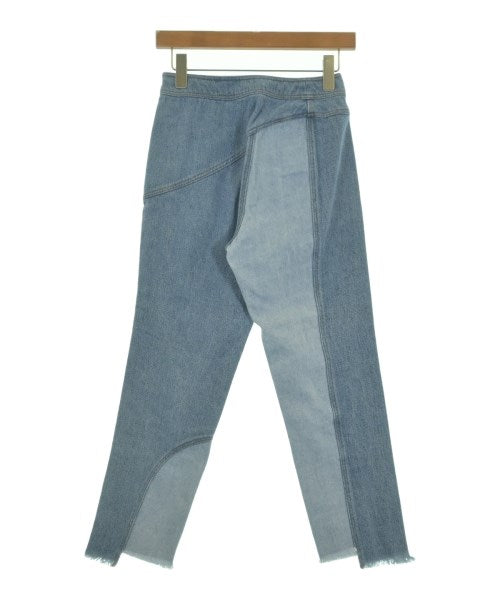 REJINA PYO ยีนส์