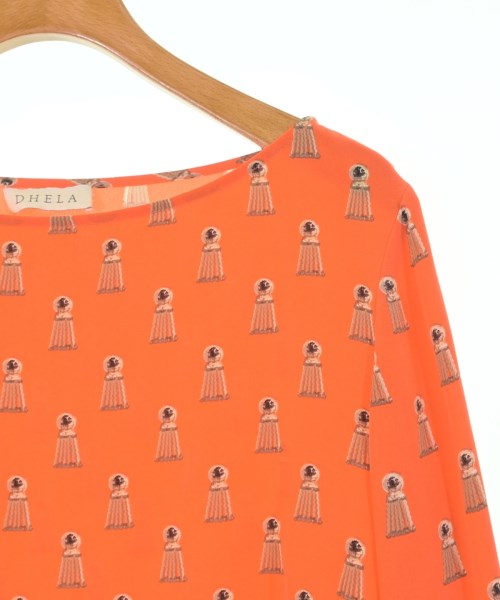 DHELA เสื้อสตรี