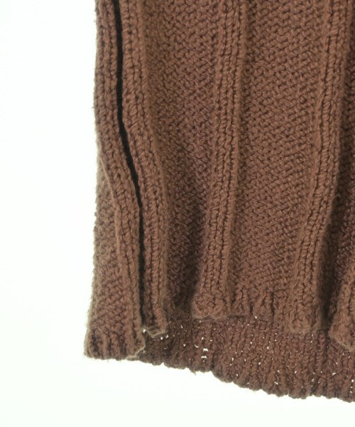 The Elder Statesman กางเกงขาสั้น