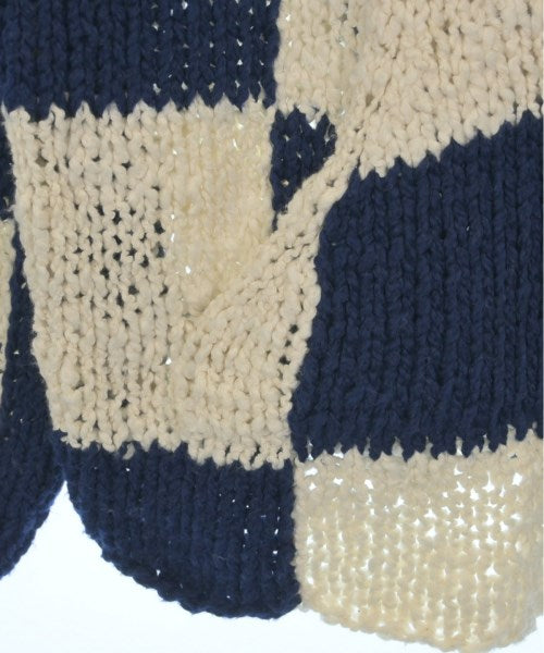 The Elder Statesman เสื้อกันหนาว
