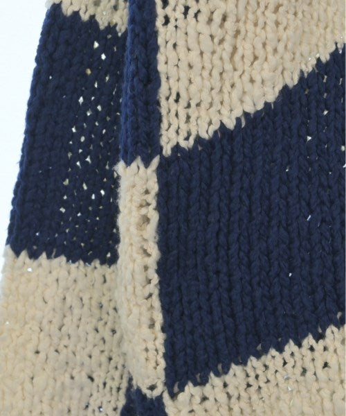 The Elder Statesman เสื้อกันหนาว