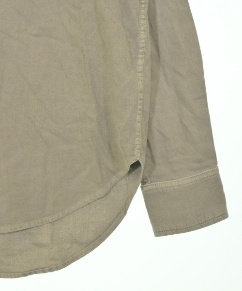 The Elder Statesman เสื้อลำลอง