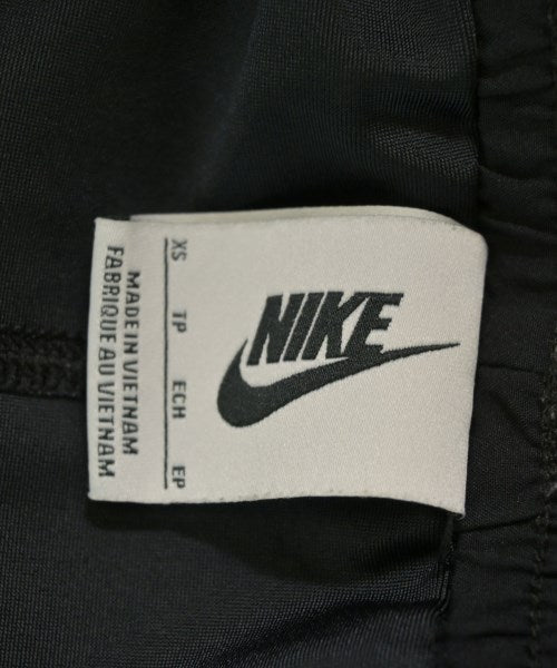 NIKE กางเกงขาสั้น