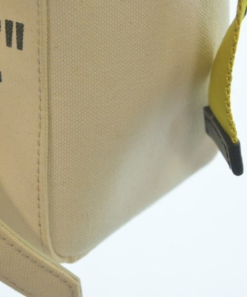 OFF-WHITE กระเป๋าถือ