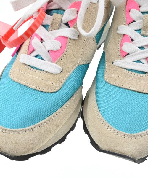 OFF-WHITE รองเท้าผ้าใบ